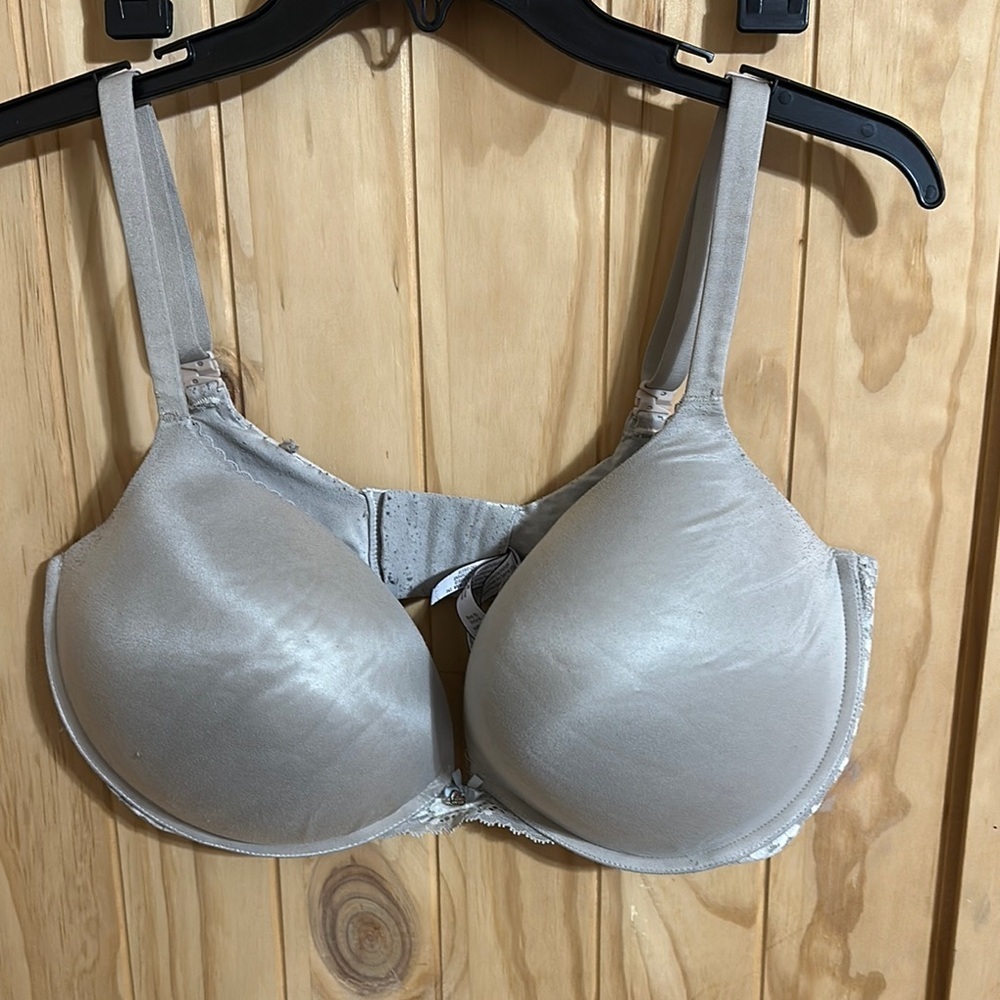 Victoria’s Secret Elegant Gray Women's Bra